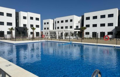 Resale - Apartment - Ground Floor Apartment - Estepona - Estepona Centro