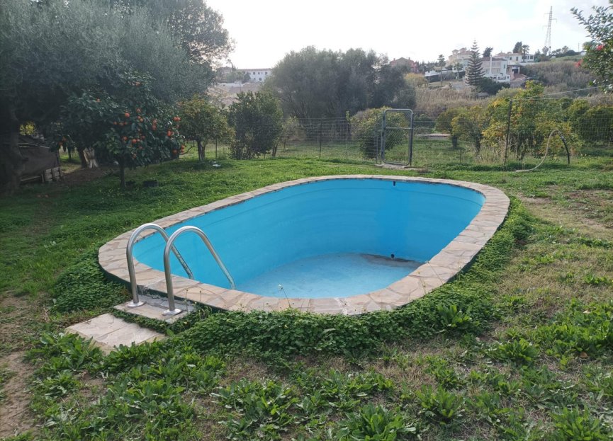 Resale - House - Detached Villa - Estepona - El Padron