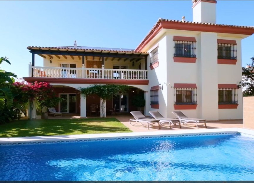 Resale - House - Detached Villa - Mijas - La Cala De Mijas