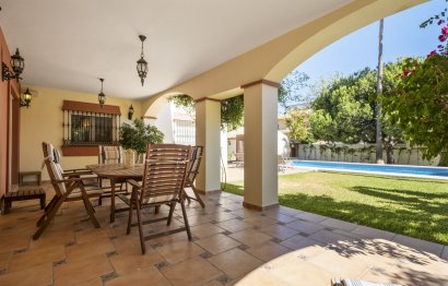 Resale - House - Detached Villa - Mijas - La Cala De Mijas