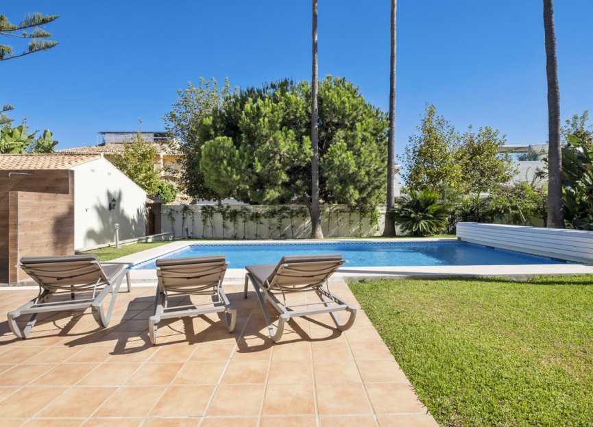 Resale - House - Detached Villa - Mijas - La Cala De Mijas