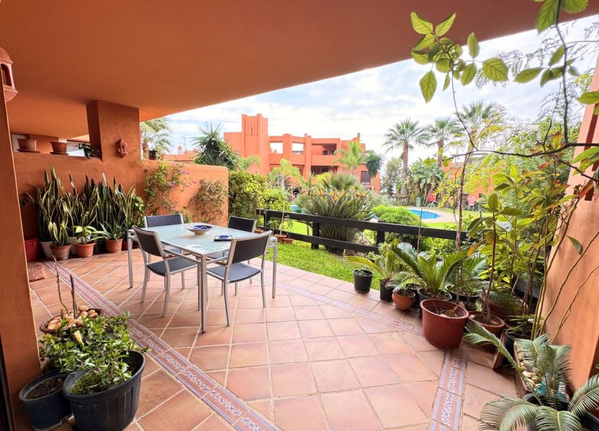 Resale - Apartment - Ground Floor Apartment - Estepona - Estepona Centro