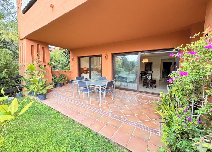 Resale - Apartment - Ground Floor Apartment - Estepona - Estepona Centro