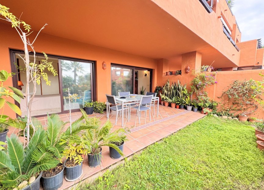 Resale - Apartment - Ground Floor Apartment - Estepona - Estepona Centro