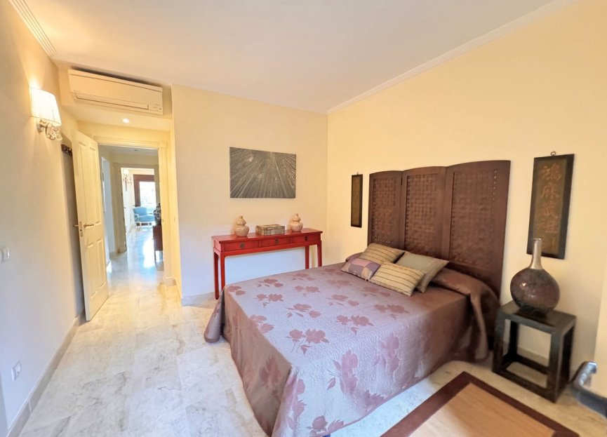 Resale - Apartment - Ground Floor Apartment - Estepona - Estepona Centro