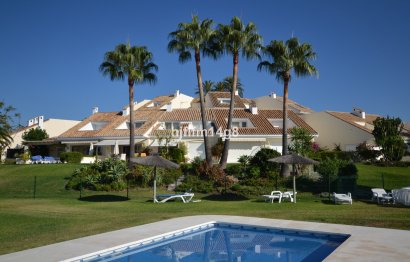 Resale - House - Townhouse - Marbella - Nueva Andalucia