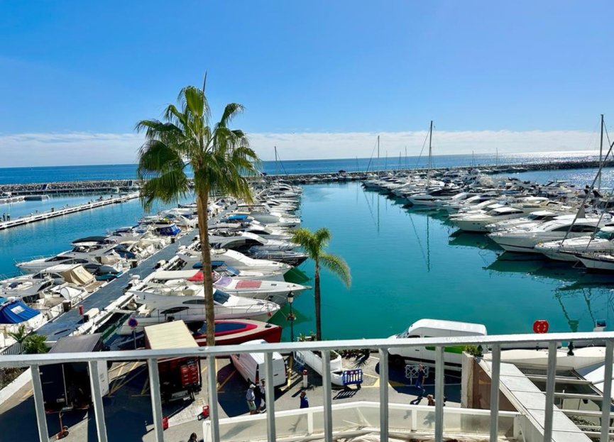 Reventa - Apartment - Penthouse - Marbella - Puerto Banús