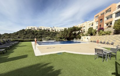 Resale - Apartment - Middle Floor Apartment - Marbella - Altos de los Monteros