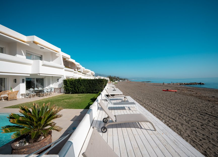 Resale - Apartment - Ground Floor Apartment - Marbella - Guadalmina Baja