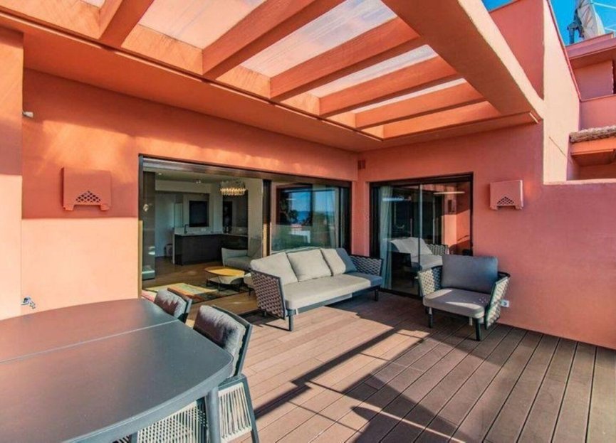 Resale - Apartment - Penthouse Duplex - Estepona - Estepona Centro