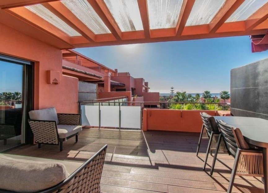 Resale - Apartment - Penthouse Duplex - Estepona - Estepona Centro