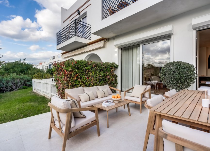 Resale - House - Townhouse - Marbella - Nueva Andalucia