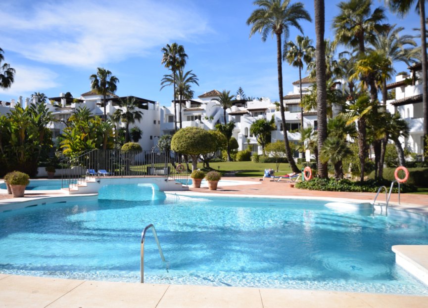 Resale - Apartment - Ground Floor Apartment - Estepona - Estepona Centro