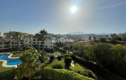 Resale - Apartment - Penthouse - Estepona - Selwo