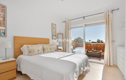 Resale - House - Townhouse - Marbella - Nueva Andalucia