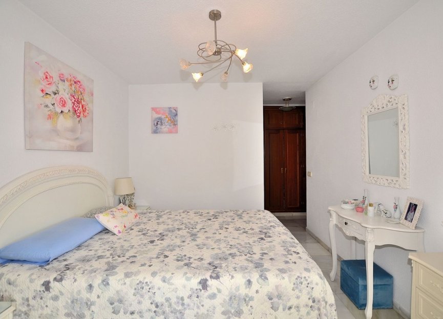 Resale - Apartment - Middle Floor Apartment - Fuengirola - Los Boliches