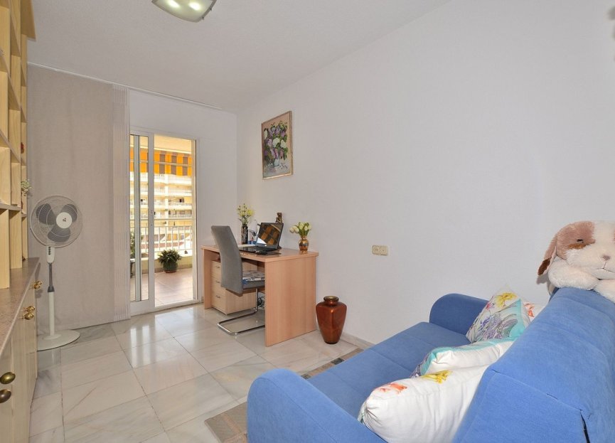 Resale - Apartment - Middle Floor Apartment - Fuengirola - Los Boliches