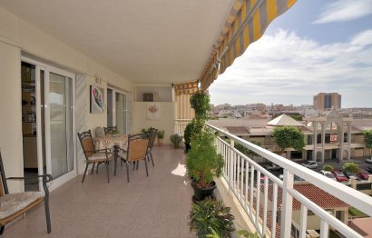 Resale - Apartment - Middle Floor Apartment - Fuengirola - Los Boliches