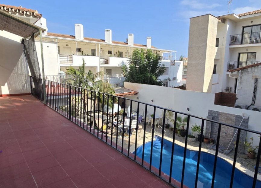 Resale - Apartment - Penthouse - Torremolinos - Montemar