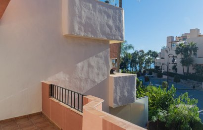 Resale - House - Townhouse - Estepona - Estepona Centro