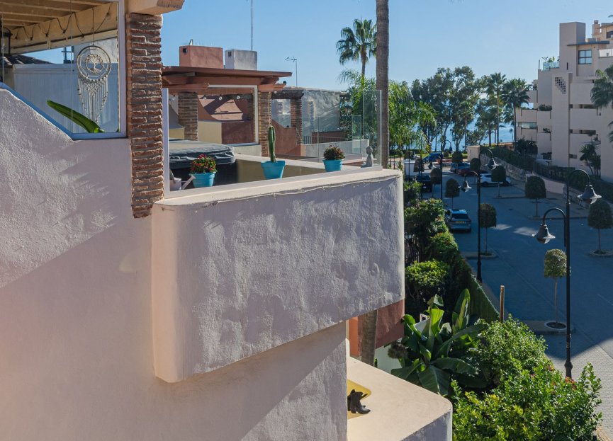 Resale - House - Townhouse - Estepona - Estepona Centro