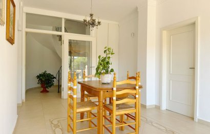 Resale - House - Detached Villa - Marbella - Elviria