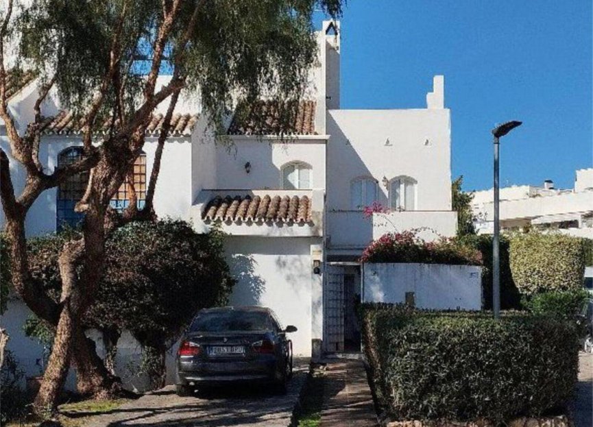 Reventa - House - Townhouse - Marbella - Nueva Andalucia