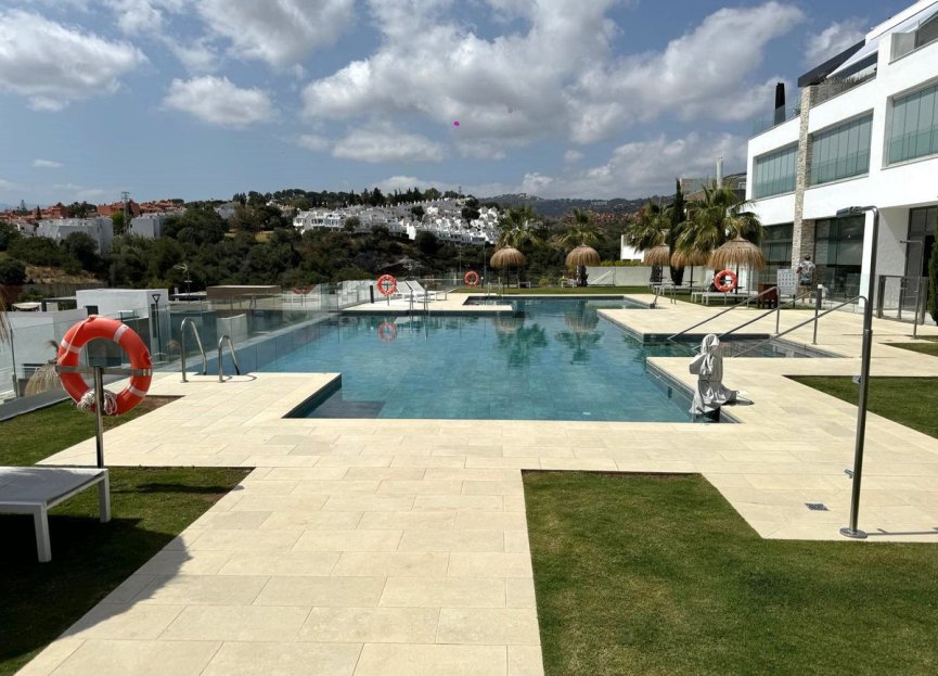 Resale - Apartment - Ground Floor Apartment - Marbella - Cabopino