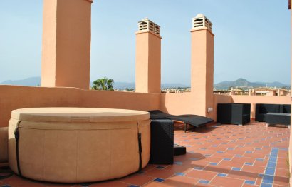 Resale - Apartment - Duplex - Estepona - Hacienda del Sol