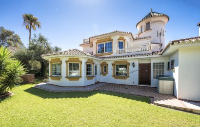 Reventa - House - Detached Villa - Benalmádena - Benalmadena Costa