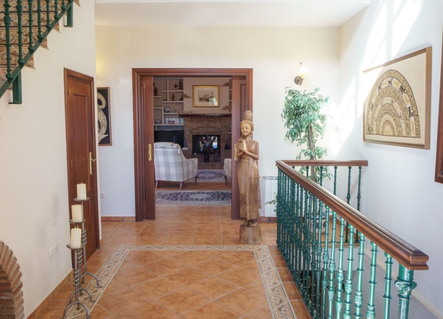 Reventa - House - Finca - Cortijo - Estepona - Estepona Centro