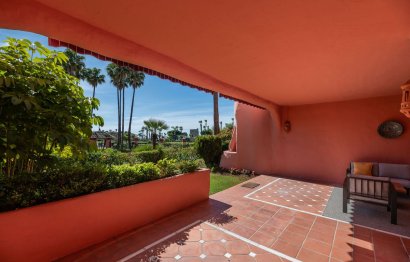 Resale - Apartment - Ground Floor Apartment - Estepona - Estepona Centro