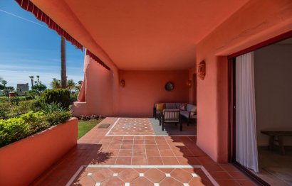 Resale - Apartment - Ground Floor Apartment - Estepona - Estepona Centro