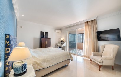 Resale - Apartment - Middle Floor Apartment - Marbella - Nueva Andalucia