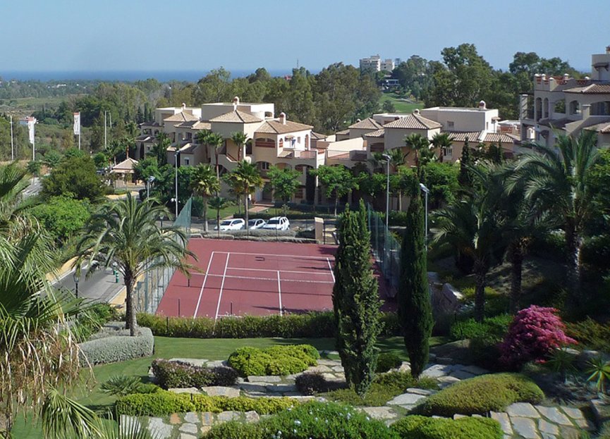 Resale - Apartment - Ground Floor Apartment - Estepona - Estepona Centro