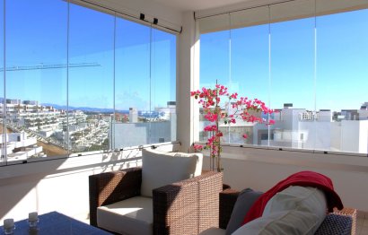 Resale - Apartment - Middle Floor Apartment - Estepona - Estepona Centro