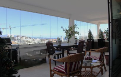 Resale - Apartment - Middle Floor Apartment - Estepona - Estepona Centro