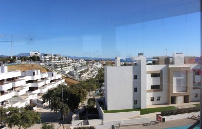 Resale - Apartment - Middle Floor Apartment - Estepona - Estepona Centro