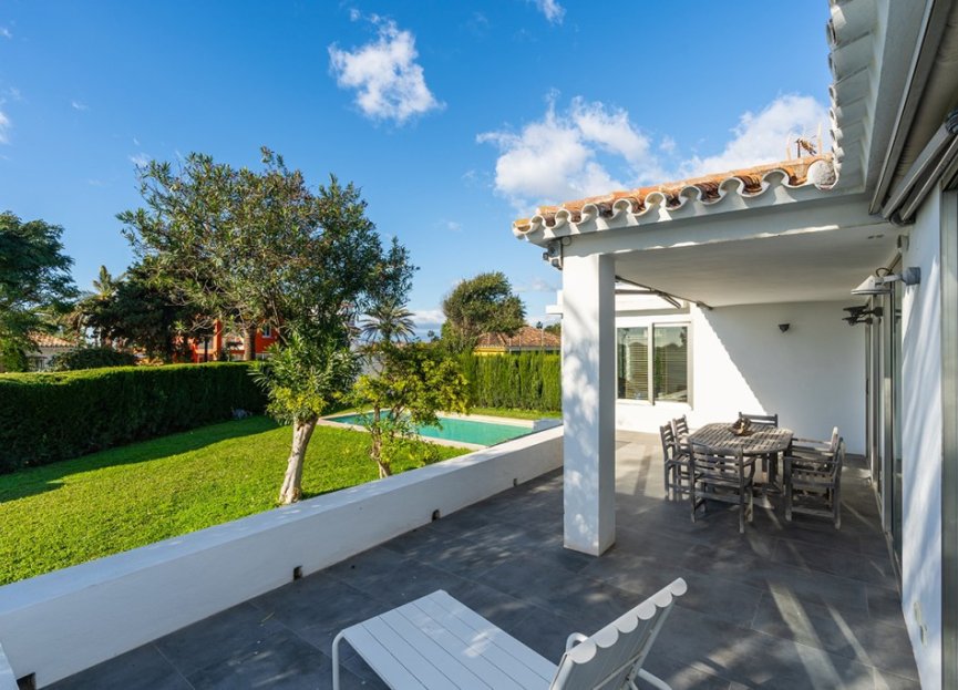 Resale - House - Detached Villa - Marbella - Marbella Centro