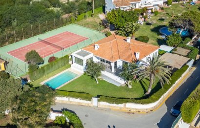 Resale - House - Detached Villa - Marbella - Marbella Centro