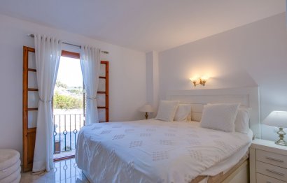 Resale - House - Townhouse - Estepona - Estepona Centro