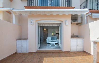 Resale - House - Townhouse - Estepona - Estepona Centro