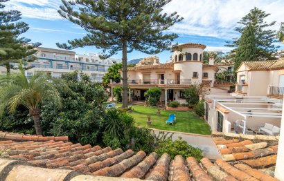 Resale - House - Townhouse - Estepona - Estepona Centro