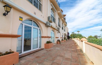 Resale - House - Townhouse - Estepona - Estepona Centro