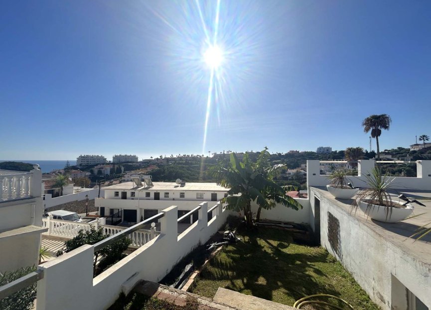 Resale - House - Detached Villa - Mijas - El Chaparral