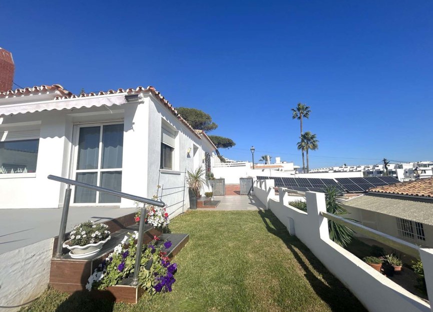 Resale - House - Detached Villa - Mijas - El Chaparral