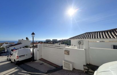 Resale - House - Detached Villa - Mijas - El Chaparral