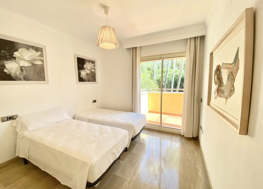 Resale - Apartment - Penthouse - Marbella - Sierra Blanca