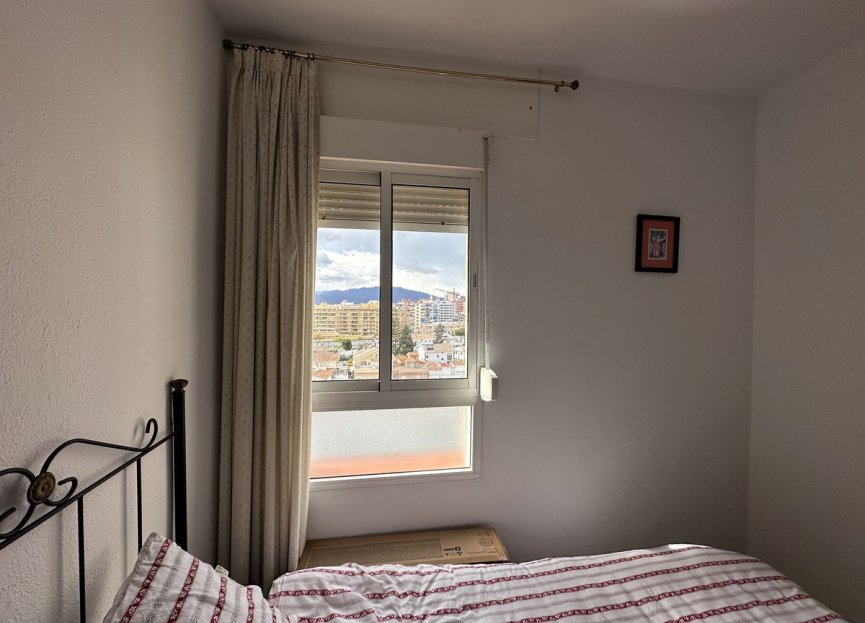 Resale - Apartment - Middle Floor Apartment - Fuengirola - Fuengirola Centro