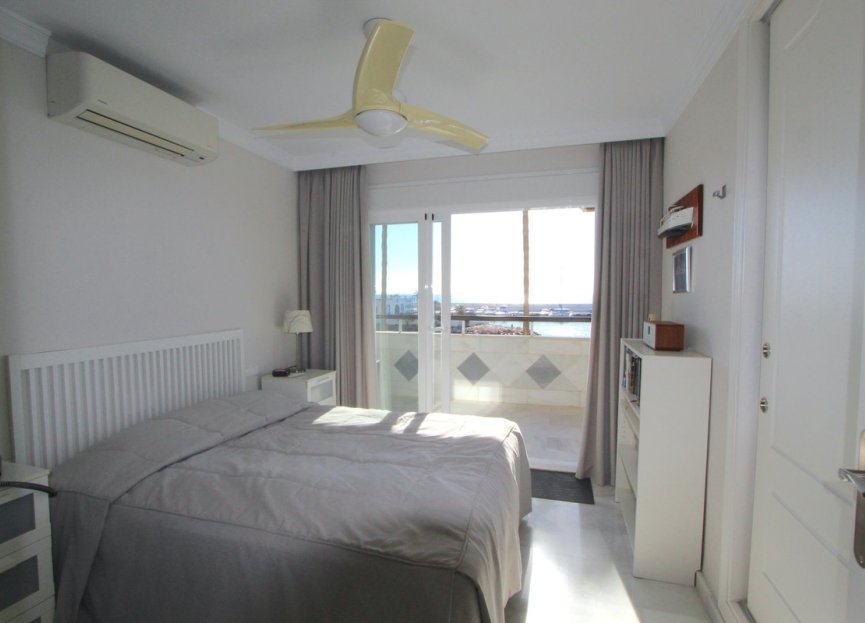 Resale - Apartment - Middle Floor Apartment - Marbella - Marbella Centro